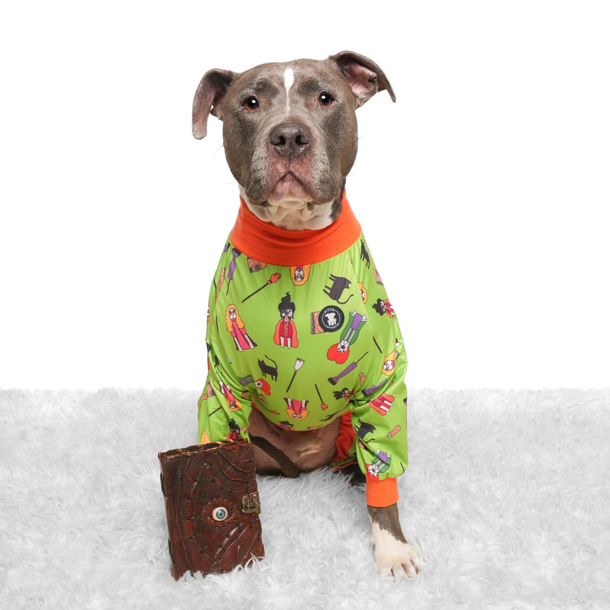 Green Amuck, Amuck, Amuck.. Pit bull Pajamas